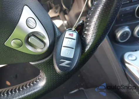 2010 Nissan 370Z z USA, uszkodzony, nr VIN JN1AZ4EH5AM500488